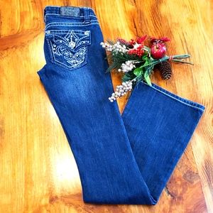 EUC Bling ZCO Size 0 Low Rise Dark Wash Blue Jeans